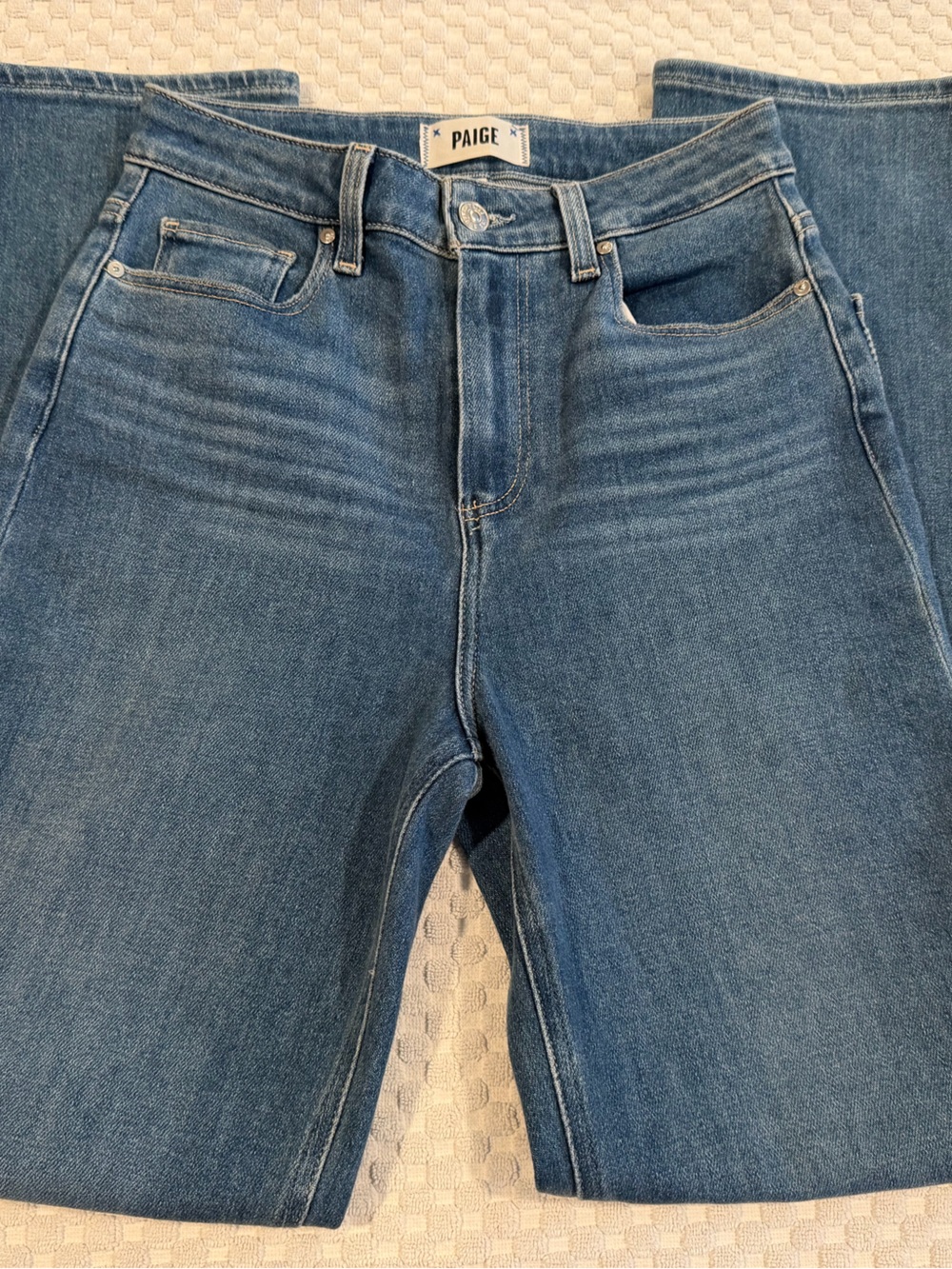PAIGE Medium Blue Size 26 Knockout High-Rise Jeans